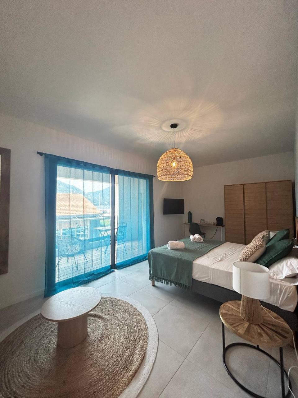 Hotel A Stretta โพรพริอาโน ภายนอก รูปภาพ