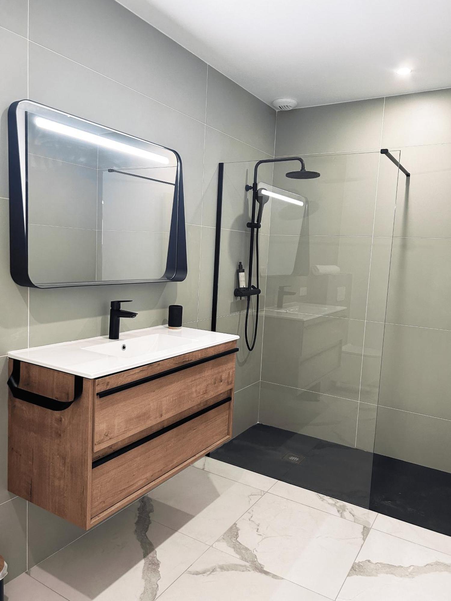 Hotel A Stretta โพรพริอาโน ภายนอก รูปภาพ