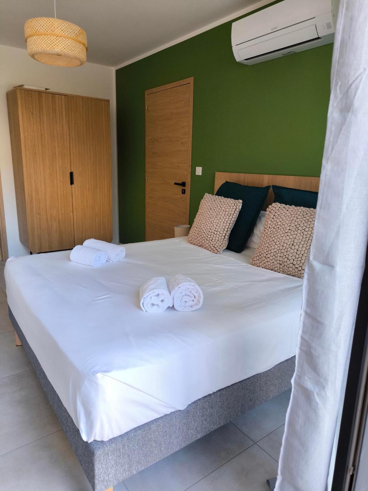 Hotel A Stretta โพรพริอาโน ภายนอก รูปภาพ